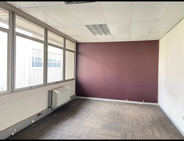 511M² OFFICE TO LET IN KELVIN